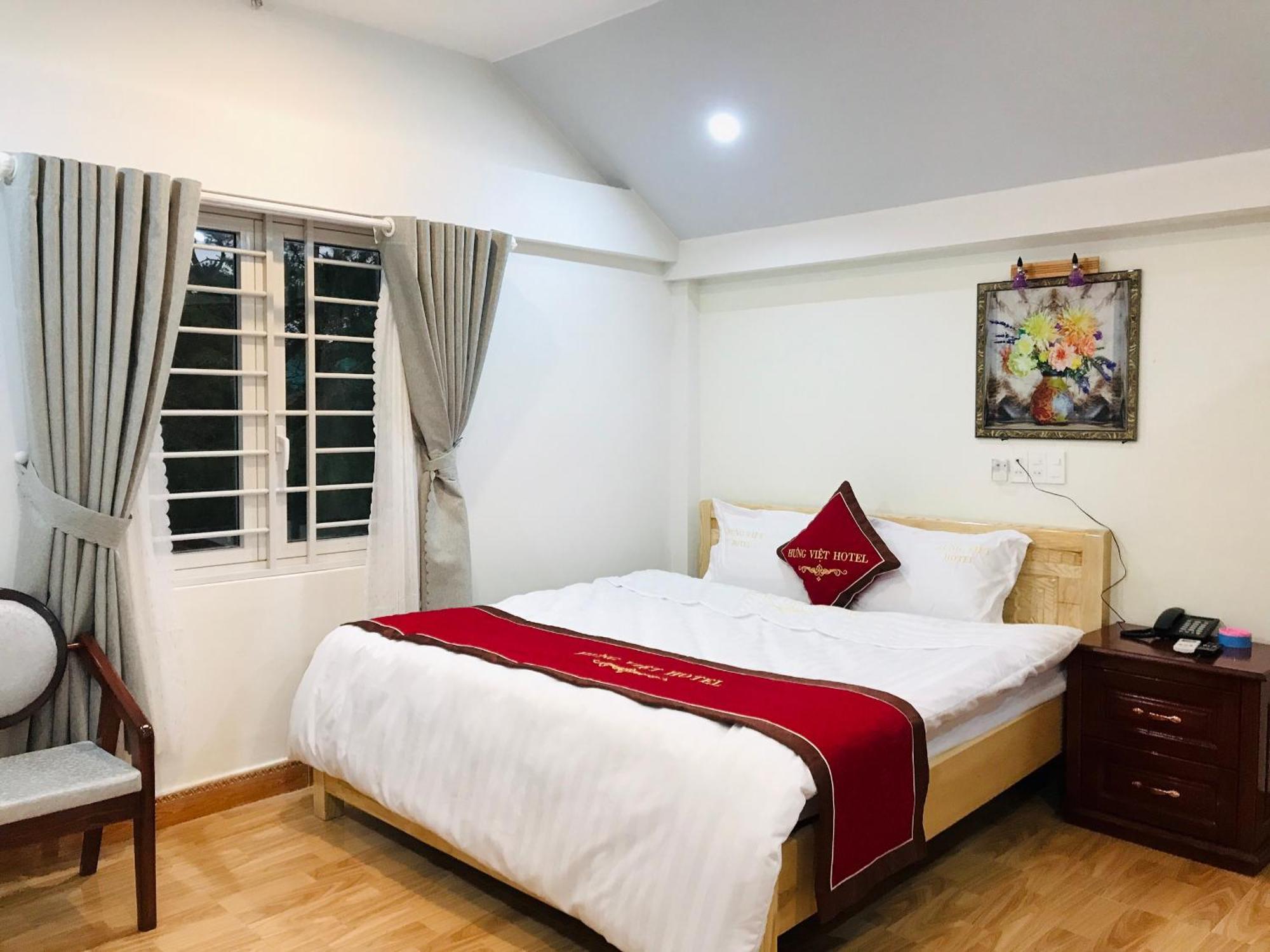 Khach San Hung Viet Hotell Kon Tum Exteriör bild