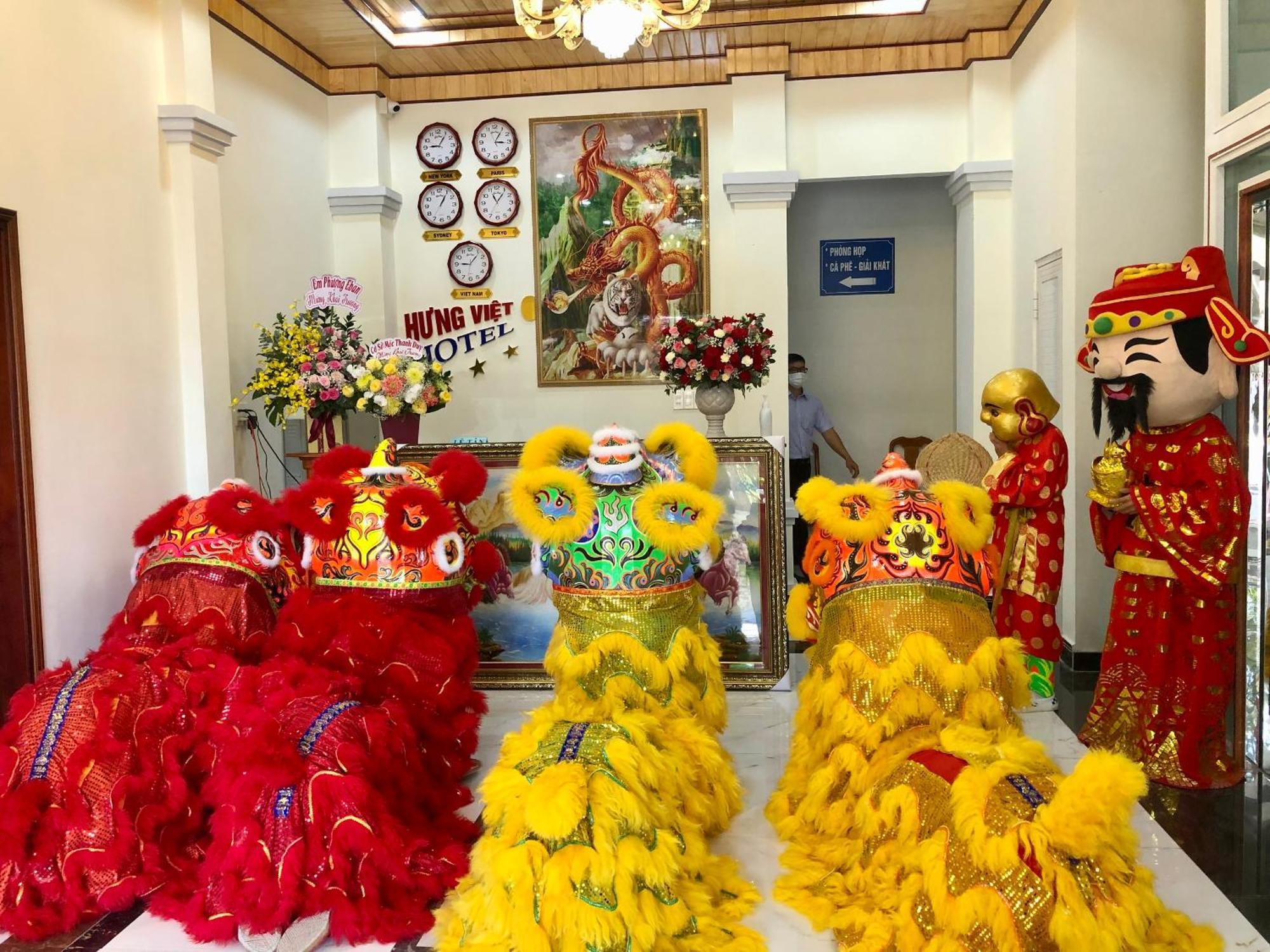 Khach San Hung Viet Hotell Kon Tum Exteriör bild